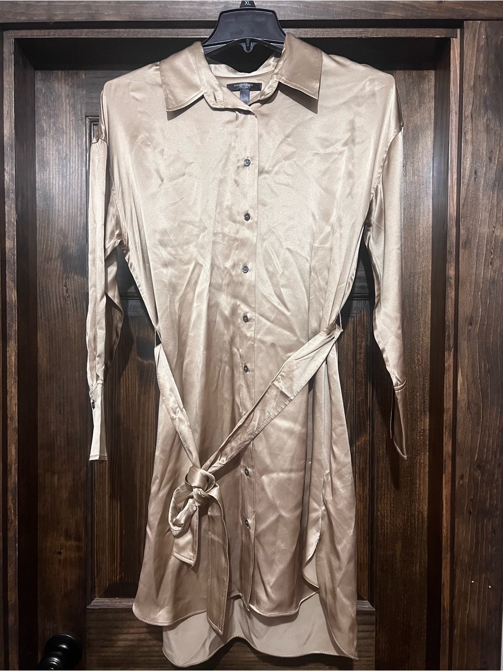 NWT Banana Republic Champagne gold 100% Silk Long-Sleeve Shirt Dress